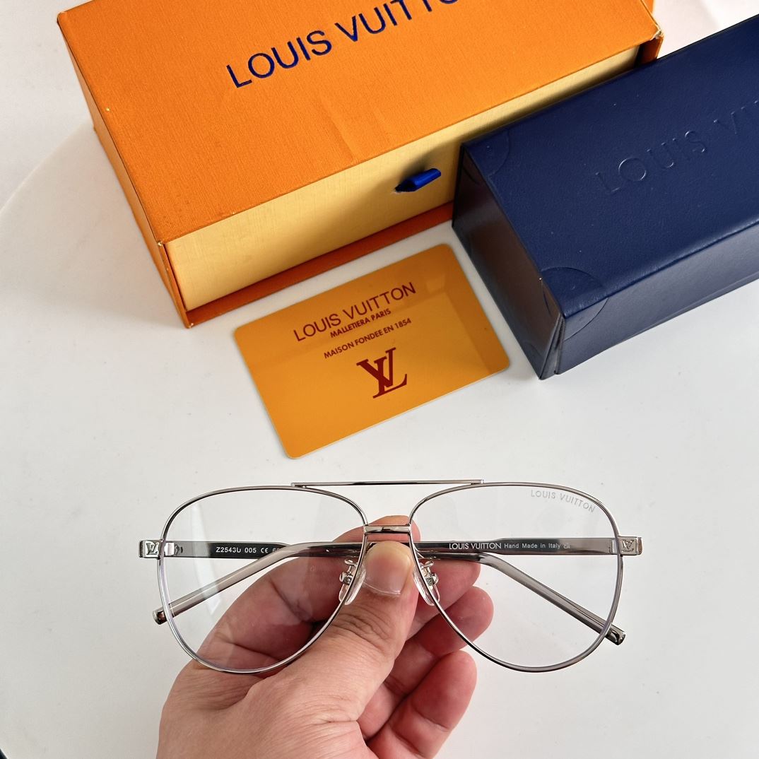 Louis Vuitton Sunglasses